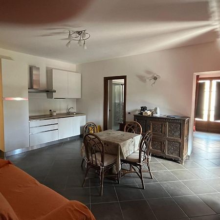 Residence Villa Il Casale - Appartamenti Wellness E Piscina Riscaldata Tovo San Giacomo Exteriör bild