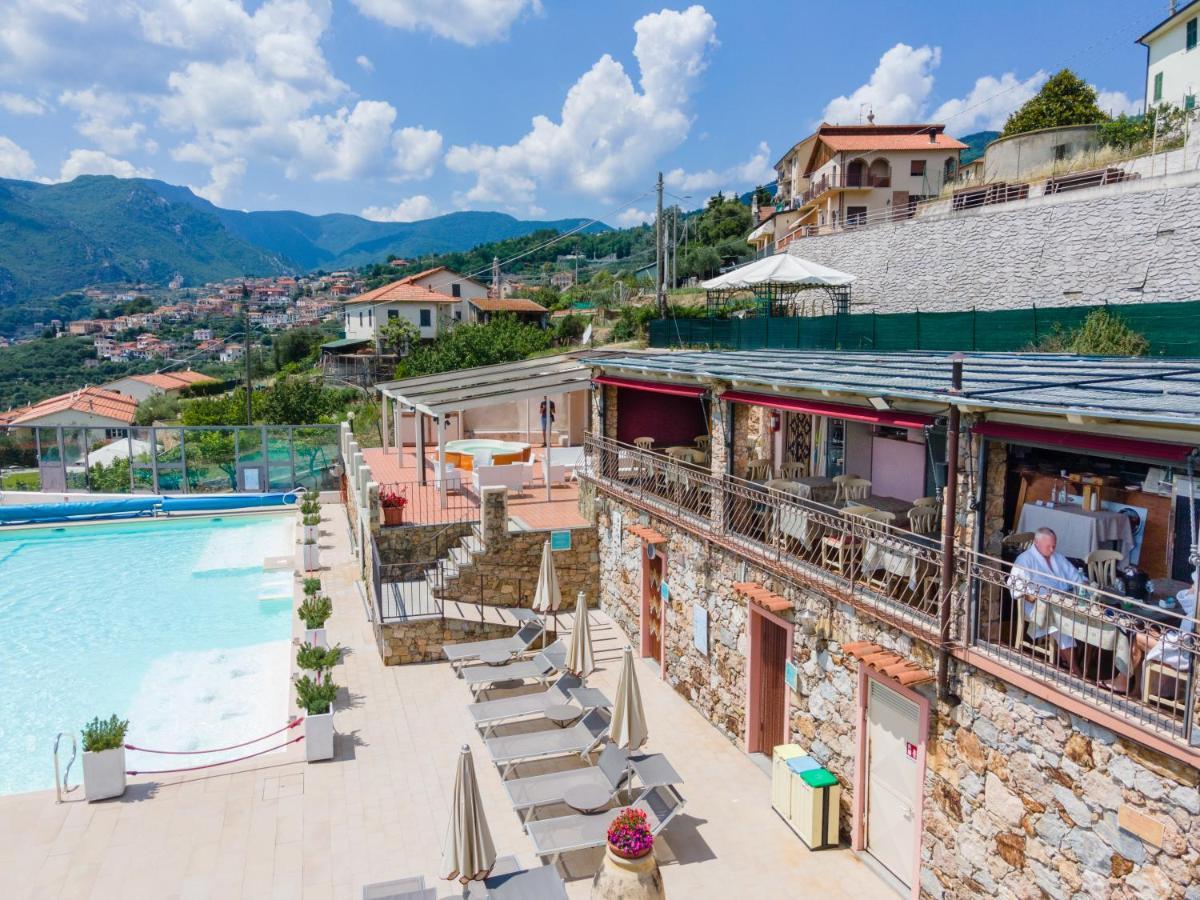 Residence Villa Il Casale - Appartamenti Wellness E Piscina Riscaldata Tovo San Giacomo Exteriör bild