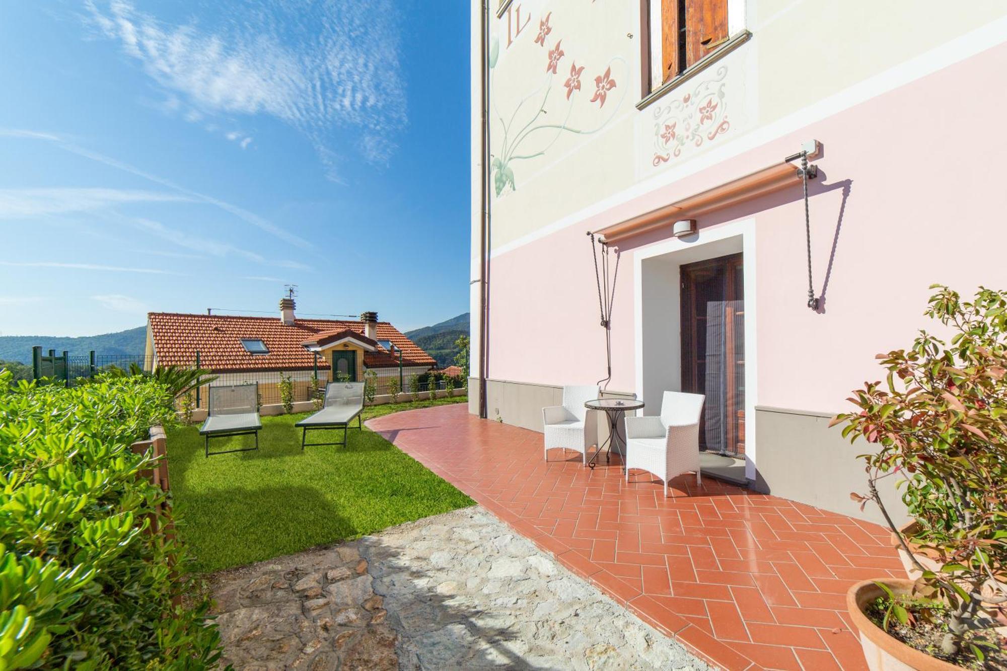 Residence Villa Il Casale - Appartamenti Wellness E Piscina Riscaldata Tovo San Giacomo Exteriör bild