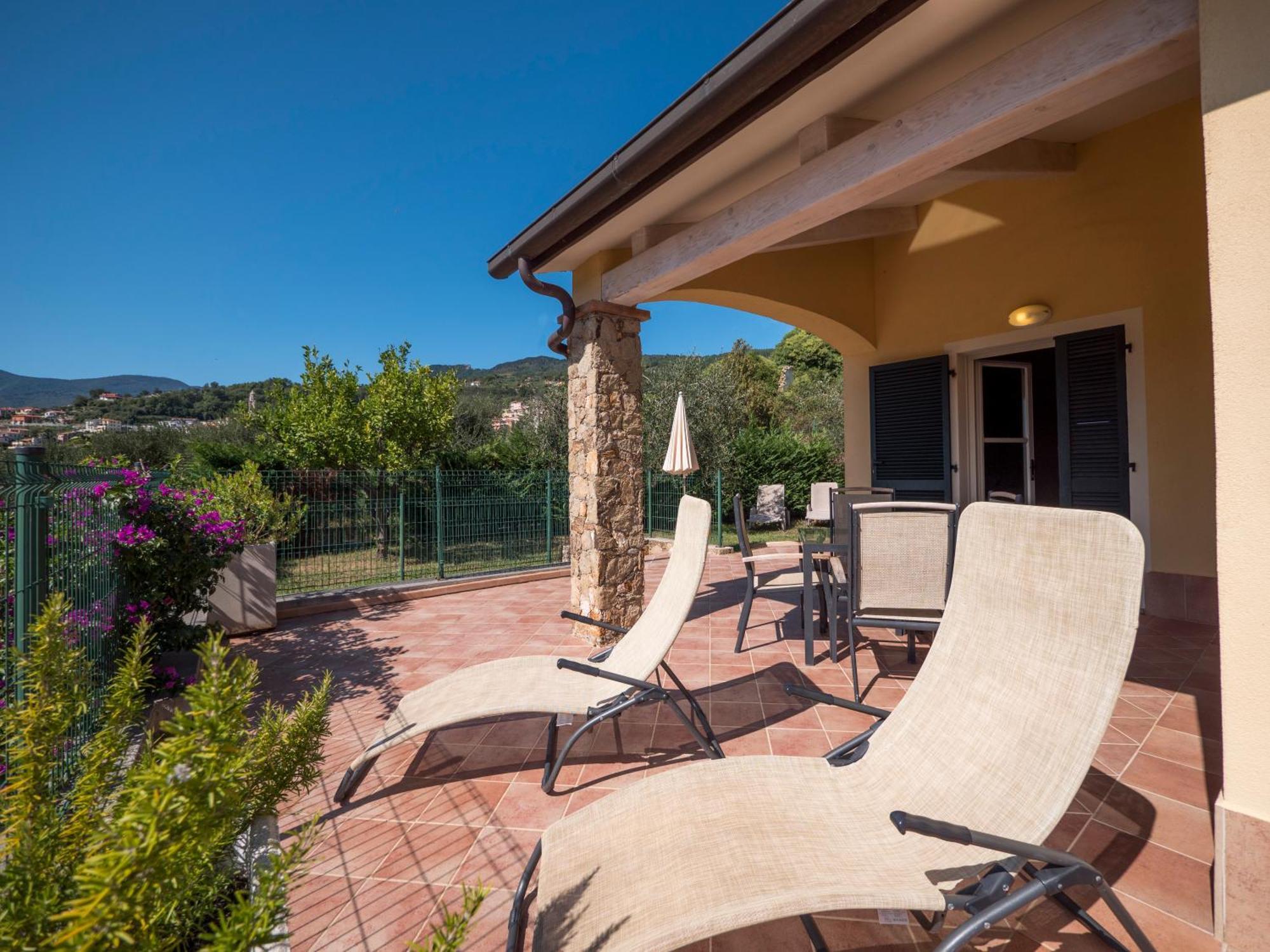 Residence Villa Il Casale - Appartamenti Wellness E Piscina Riscaldata Tovo San Giacomo Exteriör bild